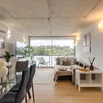 Premium With Balcony, Pool & Garage By Hostwise *