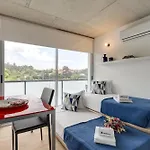 Premium With Balcony, Pool & Garage By Hostwise Appartement Vila Nova de Gaia