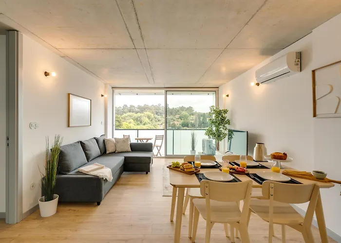 דירה Premium With Balcony, Pool & Garage By Hostwise וילה נובה דה גאיה