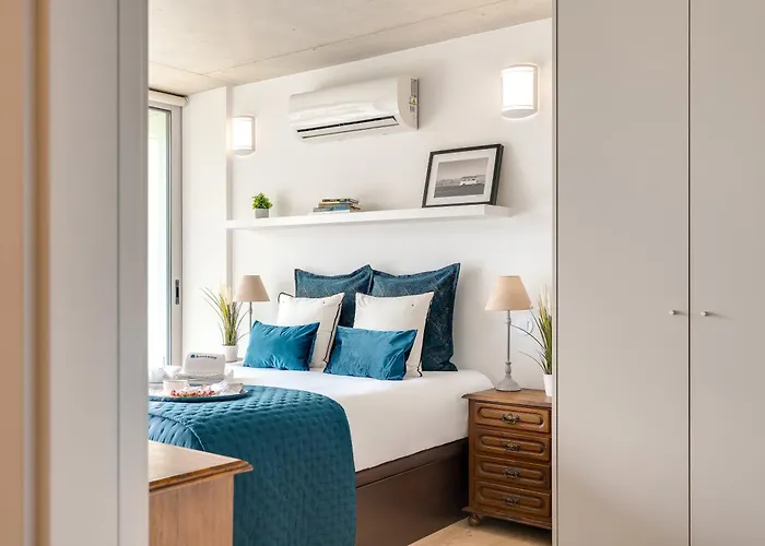 דירה Premium With Balcony, Pool & Garage By Hostwise *