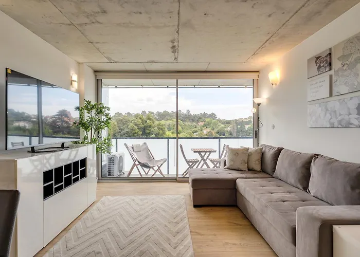 Premium With Balcony, Pool & Garage By Hostwise וילה נובה דה גאיה