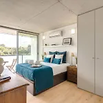 Premium With Balcony, Pool & Garage By Hostwise * Vila Nova de Gaia
