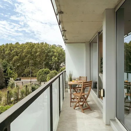 Premium With Balcony, Pool & Garage By Hostwise Appartement *
