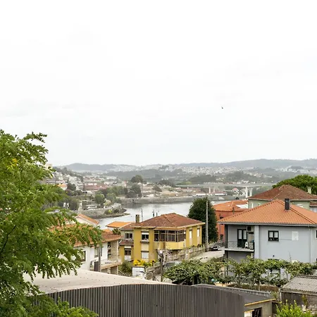 Апартаменты Premium With Balcony, Pool & Garage By Hostwise *