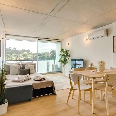 Апартаменты Premium With Balcony, Pool & Garage By Hostwise *