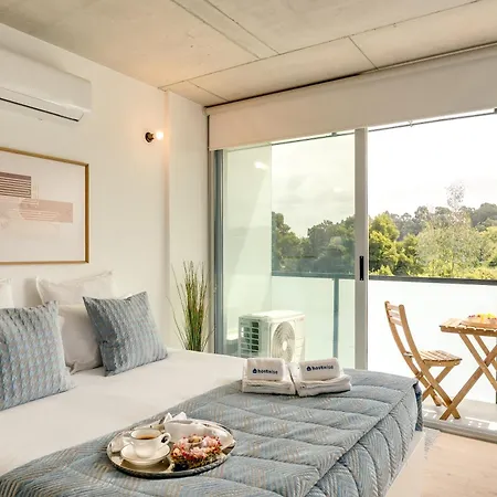 Apartamento Premium With Balcony, Pool & Garage By Hostwise *