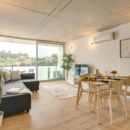 Appartement Premium With Balcony, Pool & Garage By Hostwise