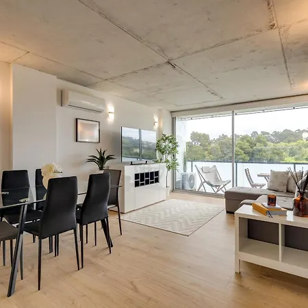 Апартаменты Premium With Balcony, Pool & Garage By Hostwise *