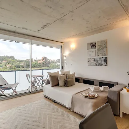 Апартаменты Premium With Balcony, Pool & Garage By Hostwise